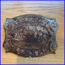 Antique THE GREAT MAJESTIC Cast Iron Plate Steam Ship Logo