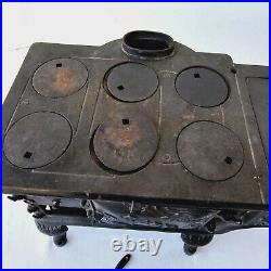 Antique Toy Stove/Sample Baby With Pots Ideal Manufacturing Co. Cast Iron Range