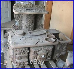 Antique Victorian Cast Iron Black Stove