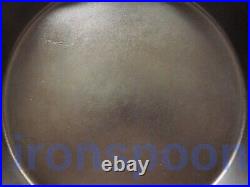 Antique WAGNER WARE Cast Iron SKILLET Frying Pan # 12 Ironspoon