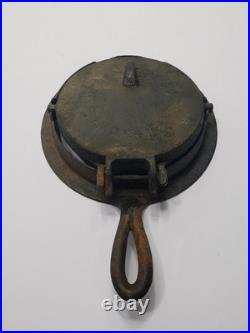 Antique W. Resor & Co Cast Iron Waffle Iron 1870s Stove Top Cincinnati OH
