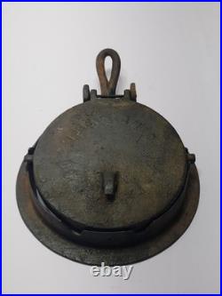 Antique W. Resor & Co Cast Iron Waffle Iron 1870s Stove Top Cincinnati OH