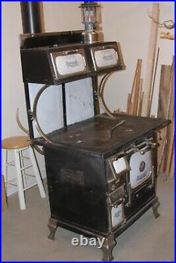 Antique Wood Burning Cook Stove