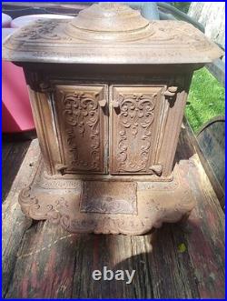 Antique Wood Burning Stove Richardson Co Portland ME Cast Iron