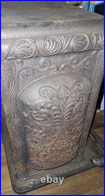 Antique cast iron FULLER & WARREN CO. Troy, N. Y. Parlor stove #21