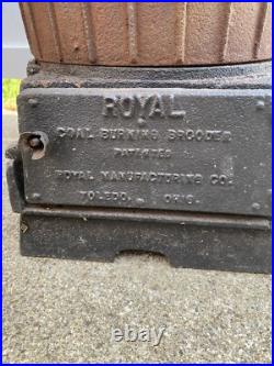 Antique coal burner stove Cast Iron Stove royal manufacturing Company