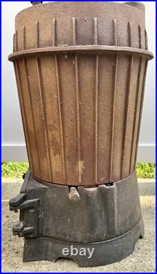 Antique coal burner stove Cast Iron Stove royal manufacturing Company