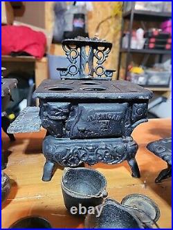 BIG LOT? Vintage Miniature Cast Iron Stoves 5x Queen Crescent Pots Buckets Pans