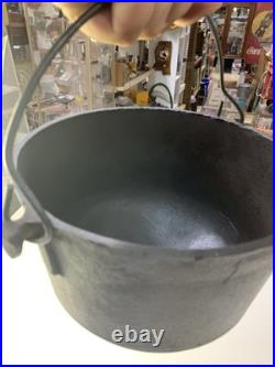 BSR-BIRMINGHAM Stove & Range 3 Legged Cast Iron Bean Pot Caldron R. B. 2778 withLid