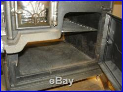 Beautiful Antique Salesman Sample Royal American Cast Iron Wood Cook Stove Oven