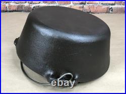 Birmingham Stove & Range BSR # 8 Cast Iron Dutch Oven 10 5/8 with Matching Lid