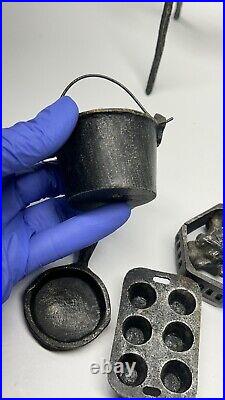 Boyd's Bears MINI CAST IRON CAMPFIRE SET pit stove pots pans