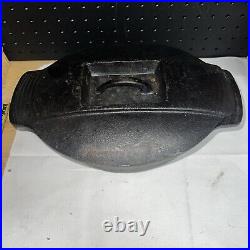 Cast Iron Cajun Classic Oval casserole 4Qt. WITH LID