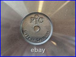 Cast Iron Double Burner Grill 18 X 10 Pampered Chef Non Stick Grill Inside NEW
