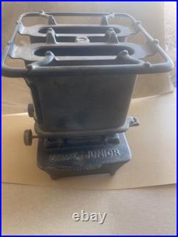 Cast Iron Game Jr no. 2 Kerosene Iron Heater Stove With Double Burner