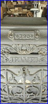 Cast Iron Gas Heater Made By Jewel. Missing Ceramic Insides. Worth 800