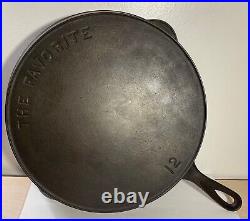 Cast Iron The Favorite Skillet #12