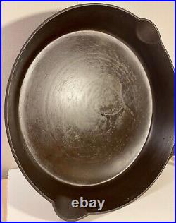 Cast Iron The Favorite Skillet #12