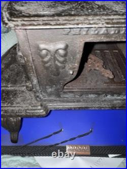Cast iron antique salesman sample stove Little Fanny Philadelphia Rare Miniature