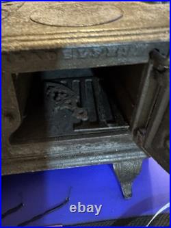 Cast iron antique salesman sample stove Little Fanny Philadelphia Rare Miniature