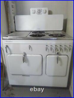 Chambers #BX-12 (1950's) Stove with Mfr. S installation/recipe documentation