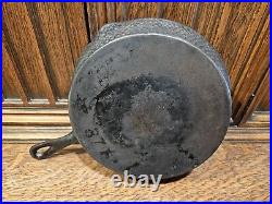 Chicago Hardware Foundry Cast Iron Hammered Skillet 87x