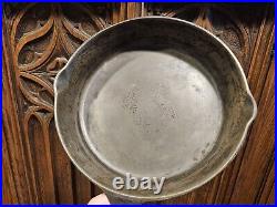 Chicago Hardware Foundry Cast Iron Hammered Skillet 87x