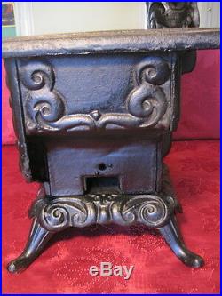 Child's Heavy 60 lb. Cast Iron Stove Marked Favorite Probable Repro