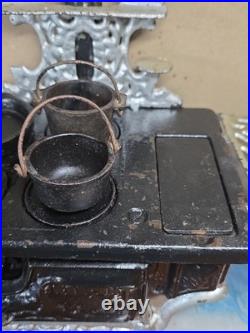 Crescent Salesmens Sample Large 12 Miniature Cast Iron Cook Stove & Accessories