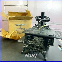 Crescent Stove by Greycraft Miniature Cast Iron Range Vintage New old stock #18