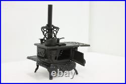 Crescent Vintage Cast Iron Miniature Stove & Pots #52097 Crescent Vintage Cast Iron Miniature Stove & Pots #52097