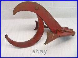 Crosby Clamp-Co 1,400 LB, 9.05 in CAST IRON PIPE Clamp Grip Range AS IS
