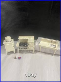 Dollhouse Miniature Cast Iron Metal Kitchen Scale 112 Stove Sink Refrigerator Dollhouse Miniature Cast Iron Metal Kitchen Scale 112 Stove Sink Refrigerator