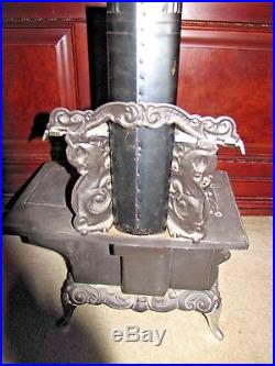 Dolly's Favorite Salesman Sample Child's Toy Cast Iron Stove