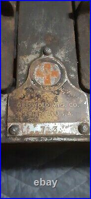 EXTREMELY RARE! Griswold 3 Burner Cast Iron Camping Gas Stove Antique RED CROSS