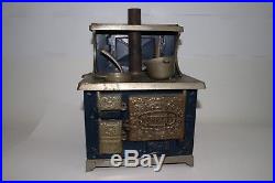 Early 1900's Kenton Cast Iron Novelty Childs Large Cook Stove, Original