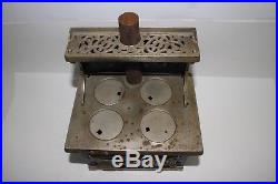 Early 1900's Kenton Cast Iron Novelty Childs Large Cook Stove, Original