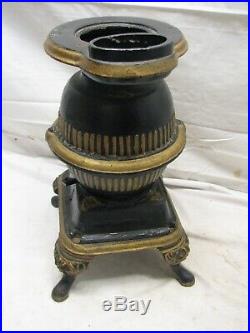 Early Spark Salesman Sample Cast Iron Pot Belly Wood Cook Stove Toy Mount Joy B