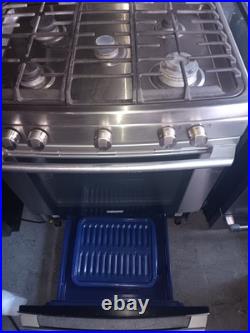 Electrolux gas range, model ew30gf65gsa