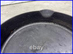 Erie #9 Cast Iron Skillet Withheat Ring & Star