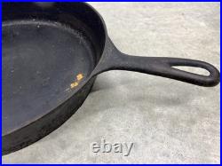 Erie #9 Cast Iron Skillet Withheat Ring & Star