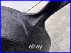 Erie #9 Cast Iron Skillet Withheat Ring & Star