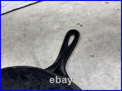 Erie #9 Cast Iron Skillet Withheat Ring & Star