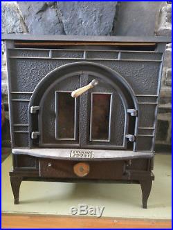 Federal Airtight Cast Iron Wood Stove American Made U. S. A. Vermont Castings