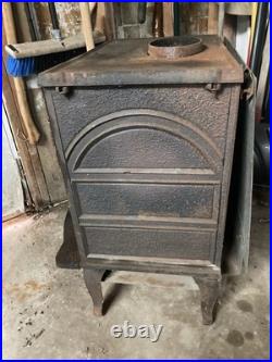 Federal Airtight Wood Burning Stove Model FA226L