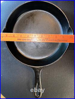 GRISWOLD 7 Cast Iron Skillet Antique Frying Pan Small Logo Farm Kitchen Stove