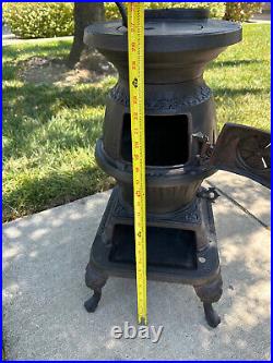 Great Western Stove Co. Vintage Potbelly Wood Stove Round Black Cast Iron
