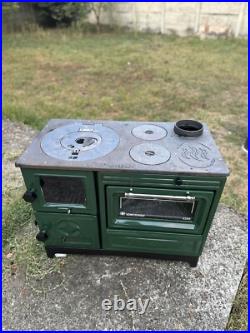Green enameled wood burning stove with oven, wood cook stove Green enameled wood burning stove with oven, wood cook stove