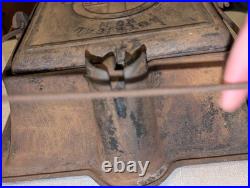 Griswold Cast Iron #11 American HIGH BASE Waffle Iron 3270/987 Base Griswold Cast Iron #11 American HIGH BASE Waffle Iron 3270/987 Base