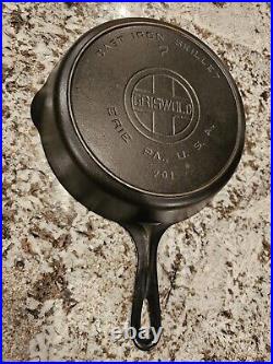 Griswold Cast Iron #7 Large Block Logo Skillet with Heat Ring